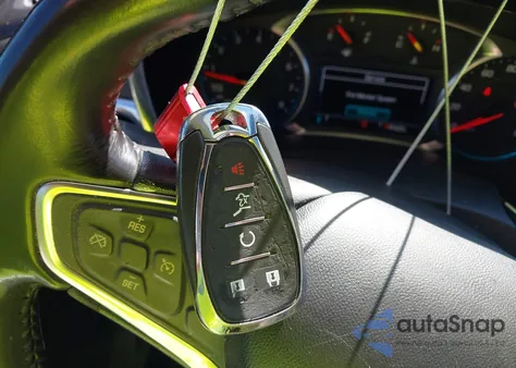 2018 Chevrolet Equinox Lt z USA, uszkodzony, nr VIN 3GNAXJEV0JS511154